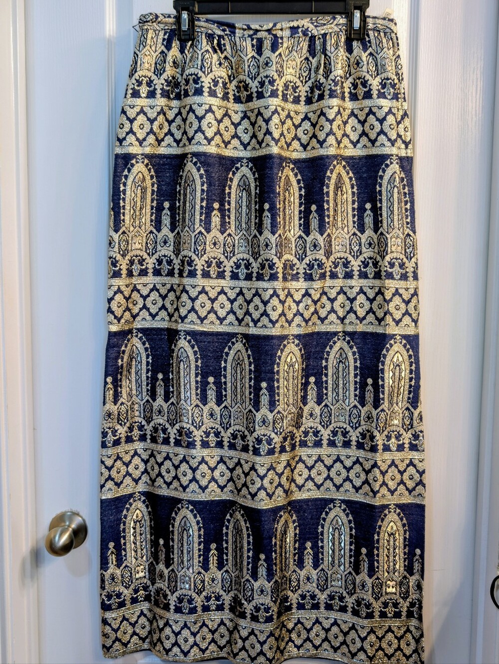 Nelly de Grab Vintage Maharaja Navy and Gold Maxi Skirt SZ 16